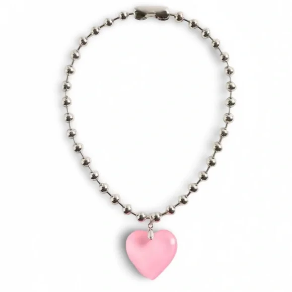 Torrid Shotbead Heart necklace - Picture 1 of 4